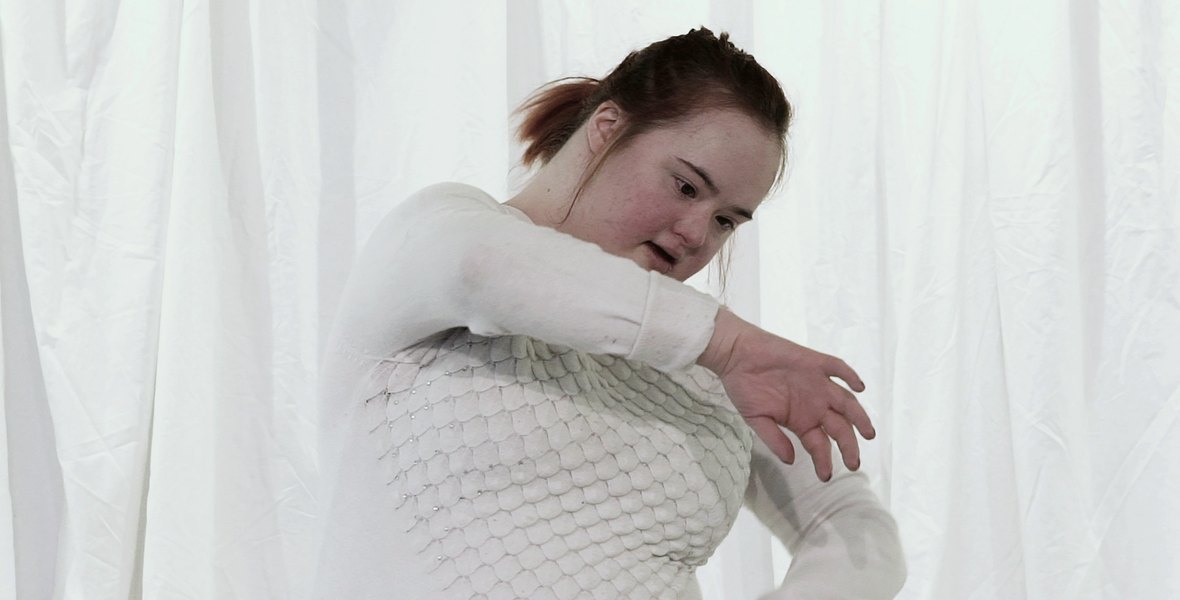 A quoi tu danses quand tu reves - Compagnie pm – Choregraphe Philippe Menard – Danse Contemporaine Paris - pm Compagny – Choreographer Philippe Menard – Contemporary Dance Paris