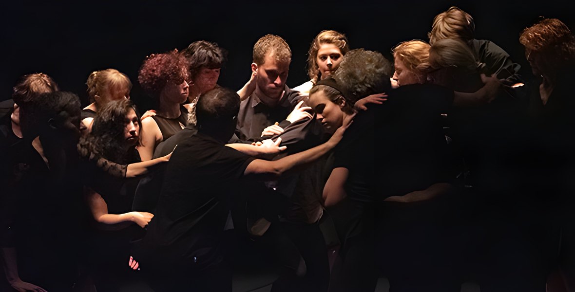 LET'S DANCE IN HERISSON - Compagnie pm – Choregraphe Philippe Menard – Danse Contemporaine Paris - pm Compagny – Choreographer Philippe Menard – Contemporary Dance Paris