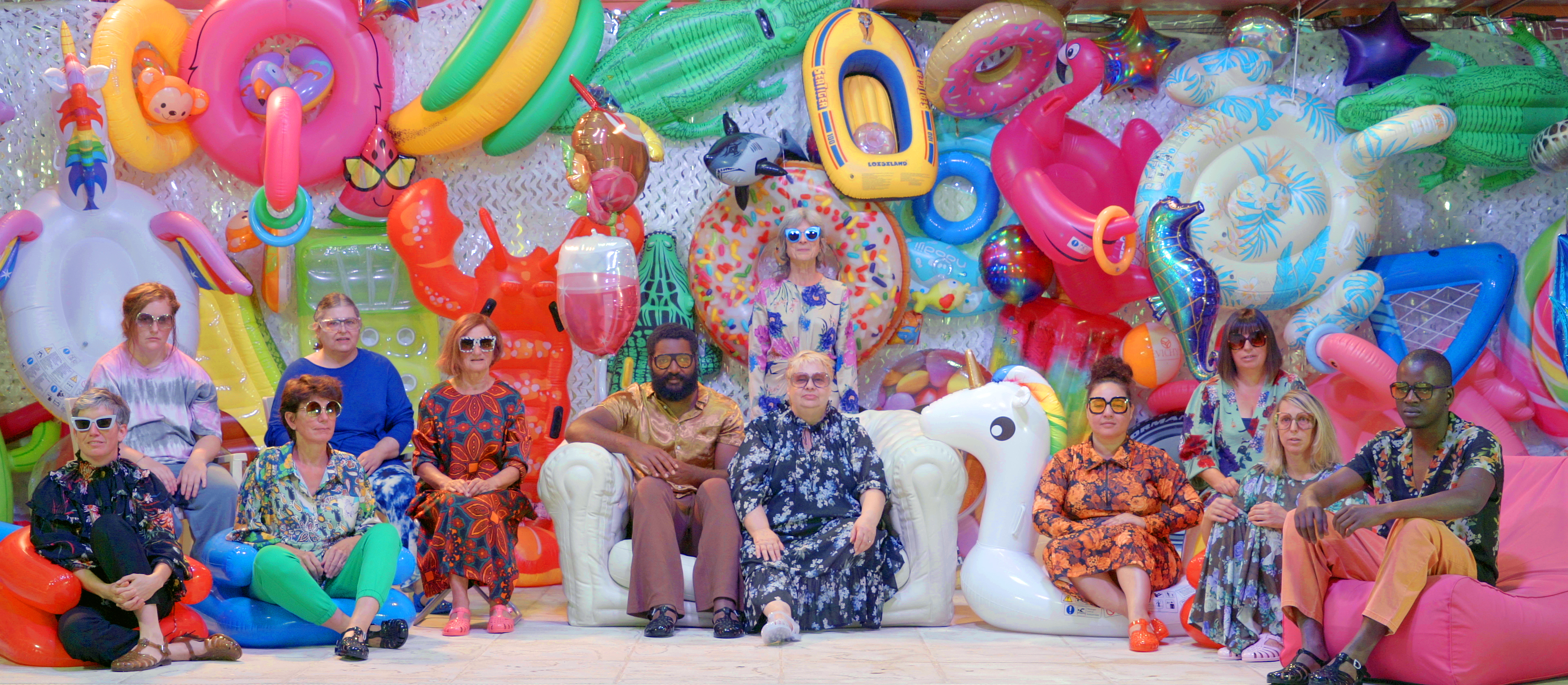 LET'S DANCE IN PAU - Compagnie pm – Choregraphe Philippe Menard – Danse Contemporaine Paris - pm Compagny – Choreographer Philippe Menard – Contemporary Dance Paris